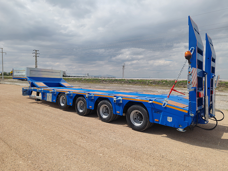 4 axle lowbed trailer 4 axle lowbed trailer